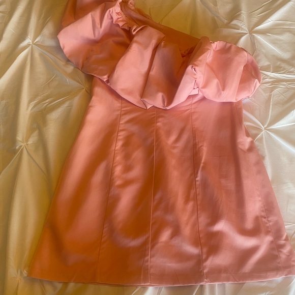 One Shoulder Pink Mini Dress - Picture 4 of 5